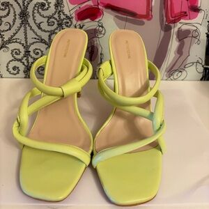 Posh PrettyLittleThing Neon Lime Strappy Square Toe Slide Heels - UK 5 (US 7)